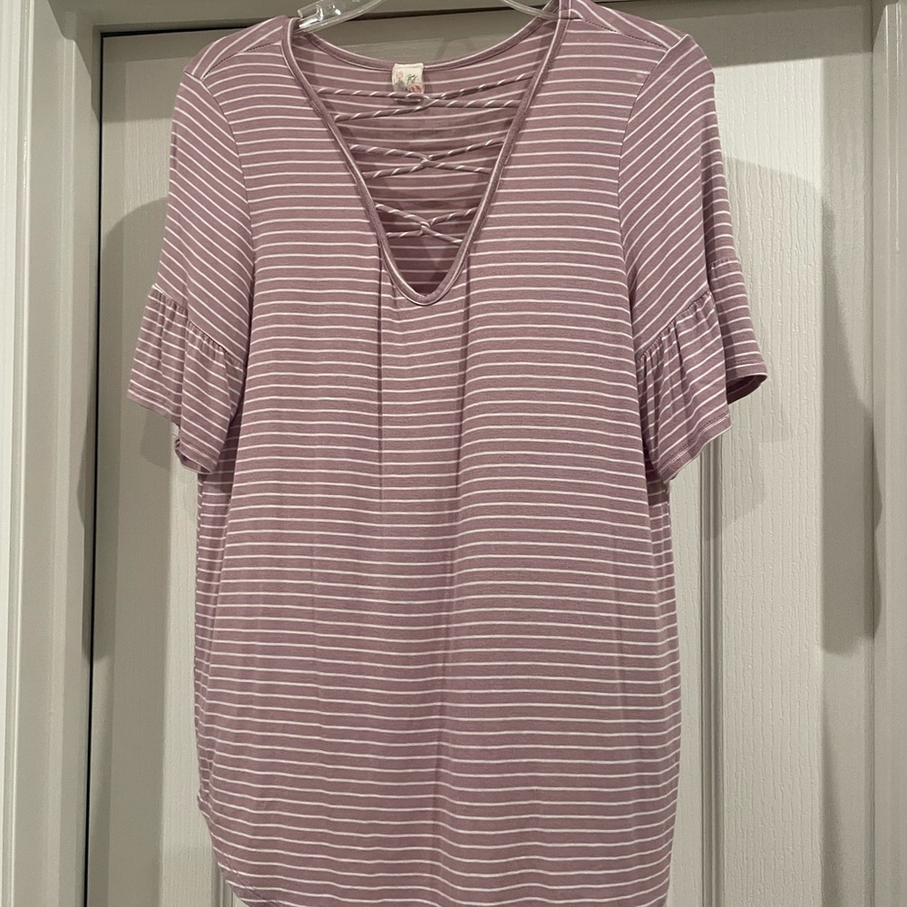 Stylish Mauve Striped Short Sleeve Top